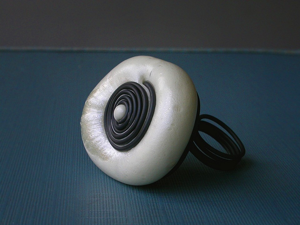 Foam insulation, Binding wire. 2008. TOUCHING WARMS THE ART . In the permanent collection of MoCC .
