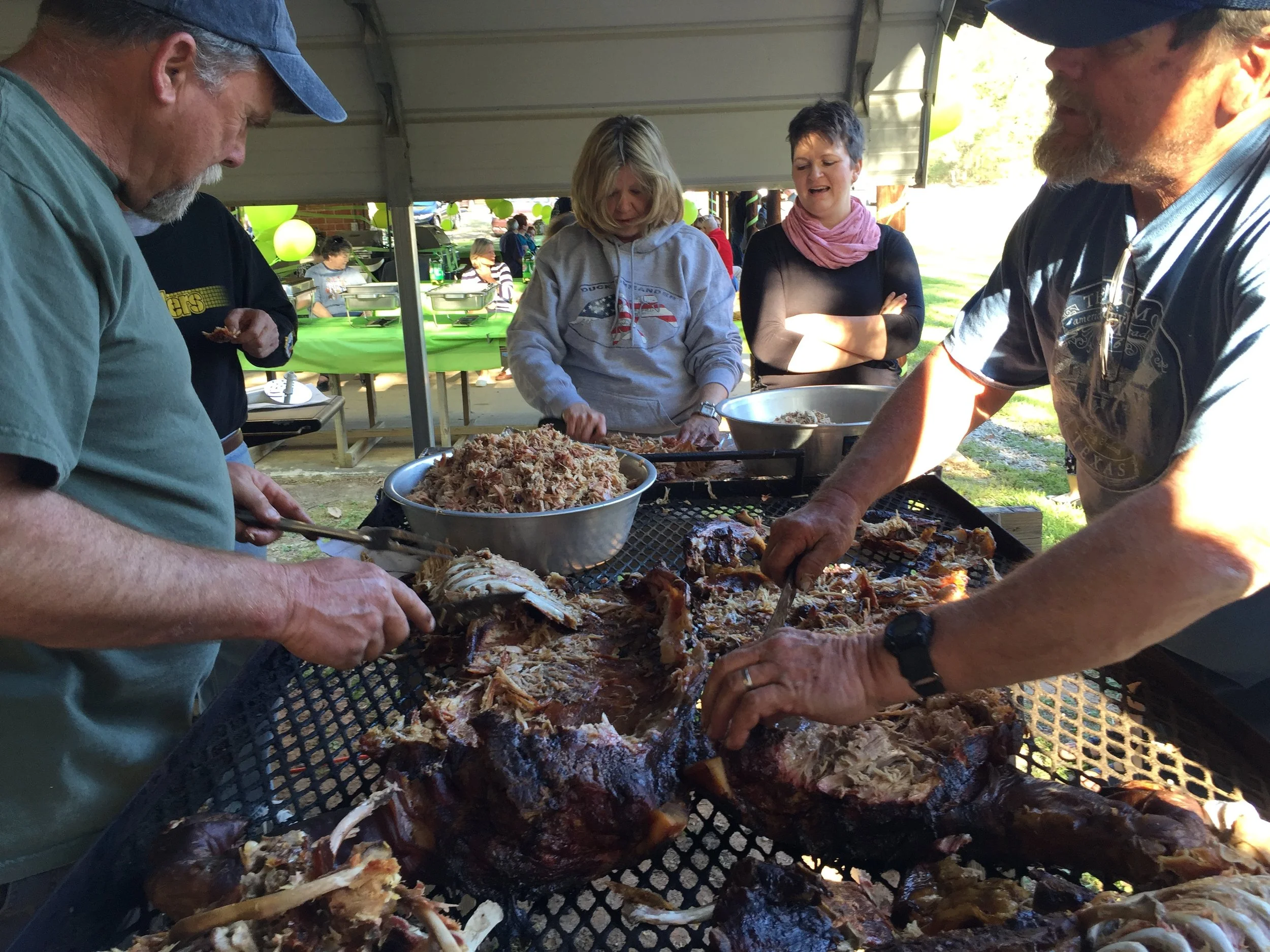Annual Pig Pickin' Cookout