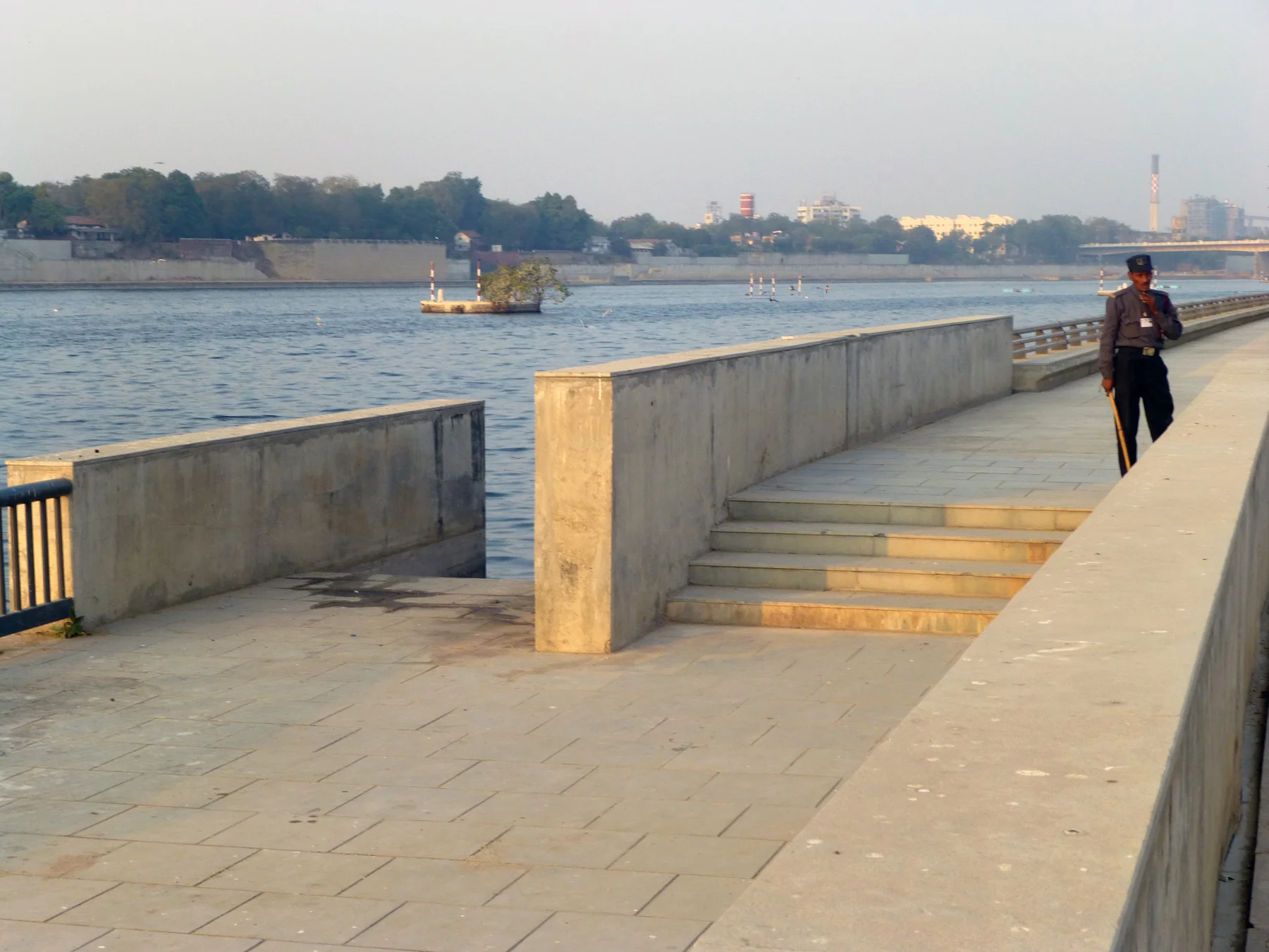 Various barriers to accessing the Sabarmati River from the Riverfront Park