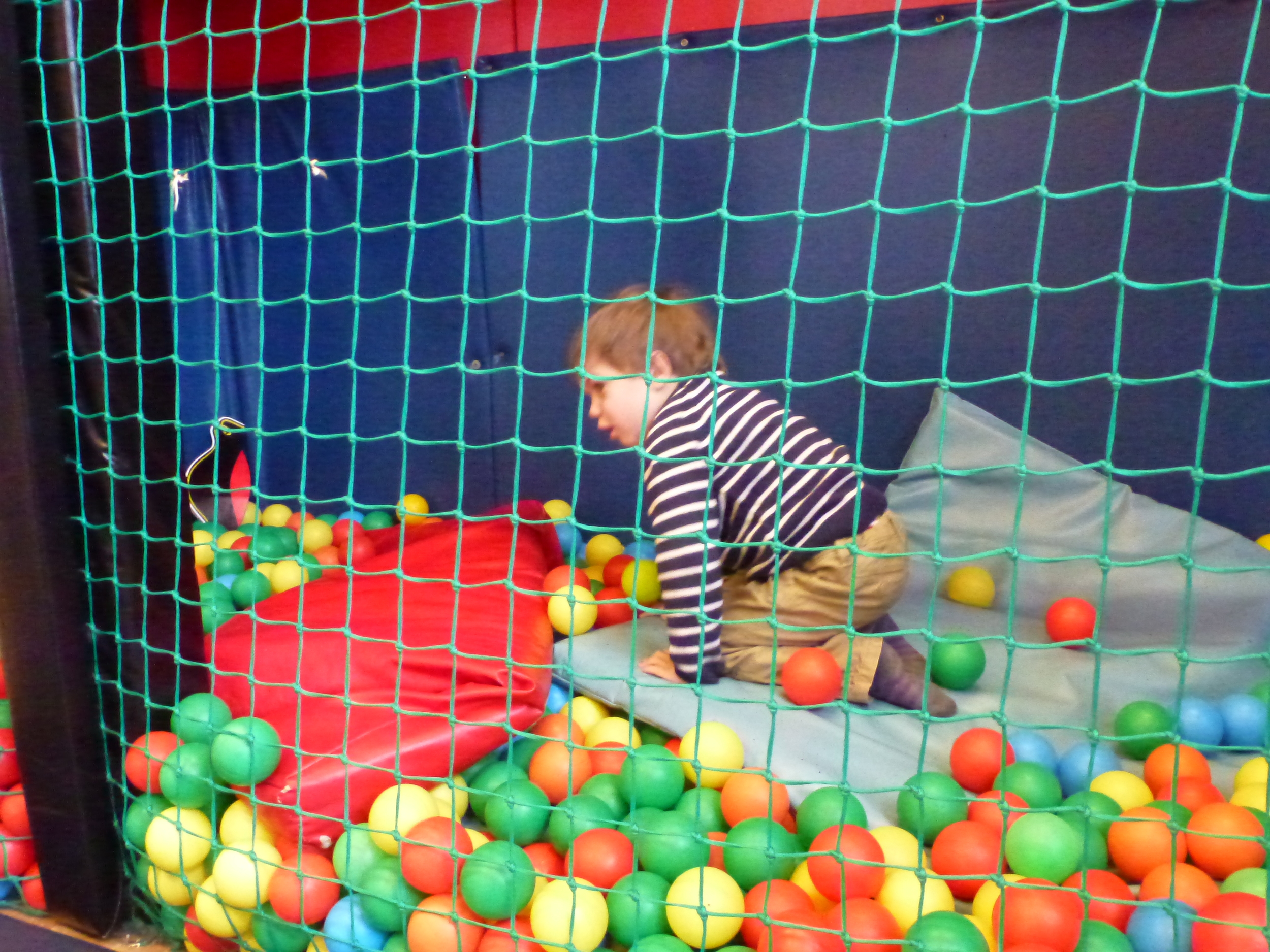 Soft play versus outdoor play – no contest!