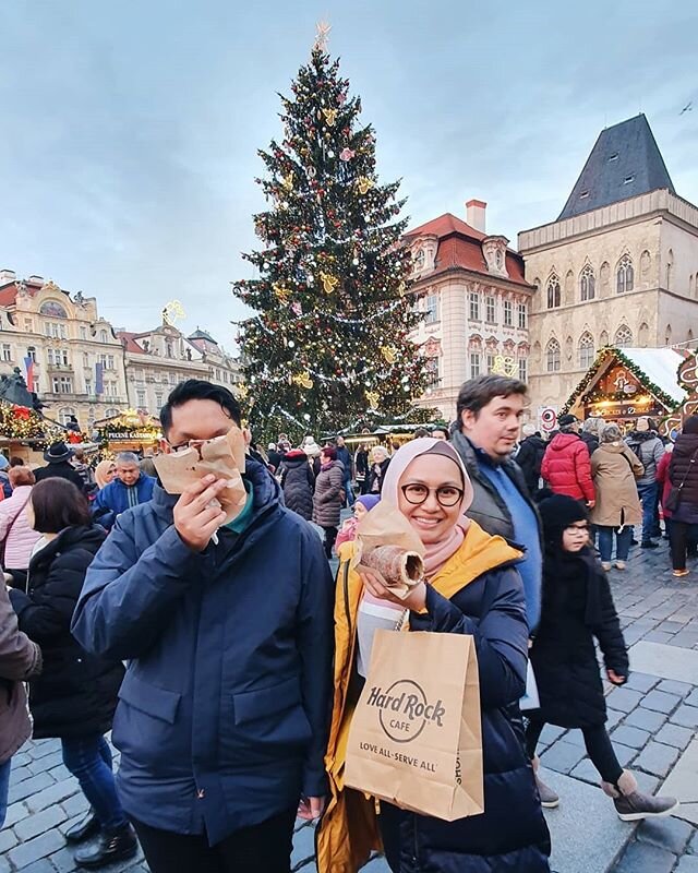 okay now for dessert; try some Trdeln&iacute;k / Chimney Cake in Prague. Preferably mid winter and the Xmas market. Get one filled with Nutella and/or Whipped Cream - don't be basic and get a plain one.