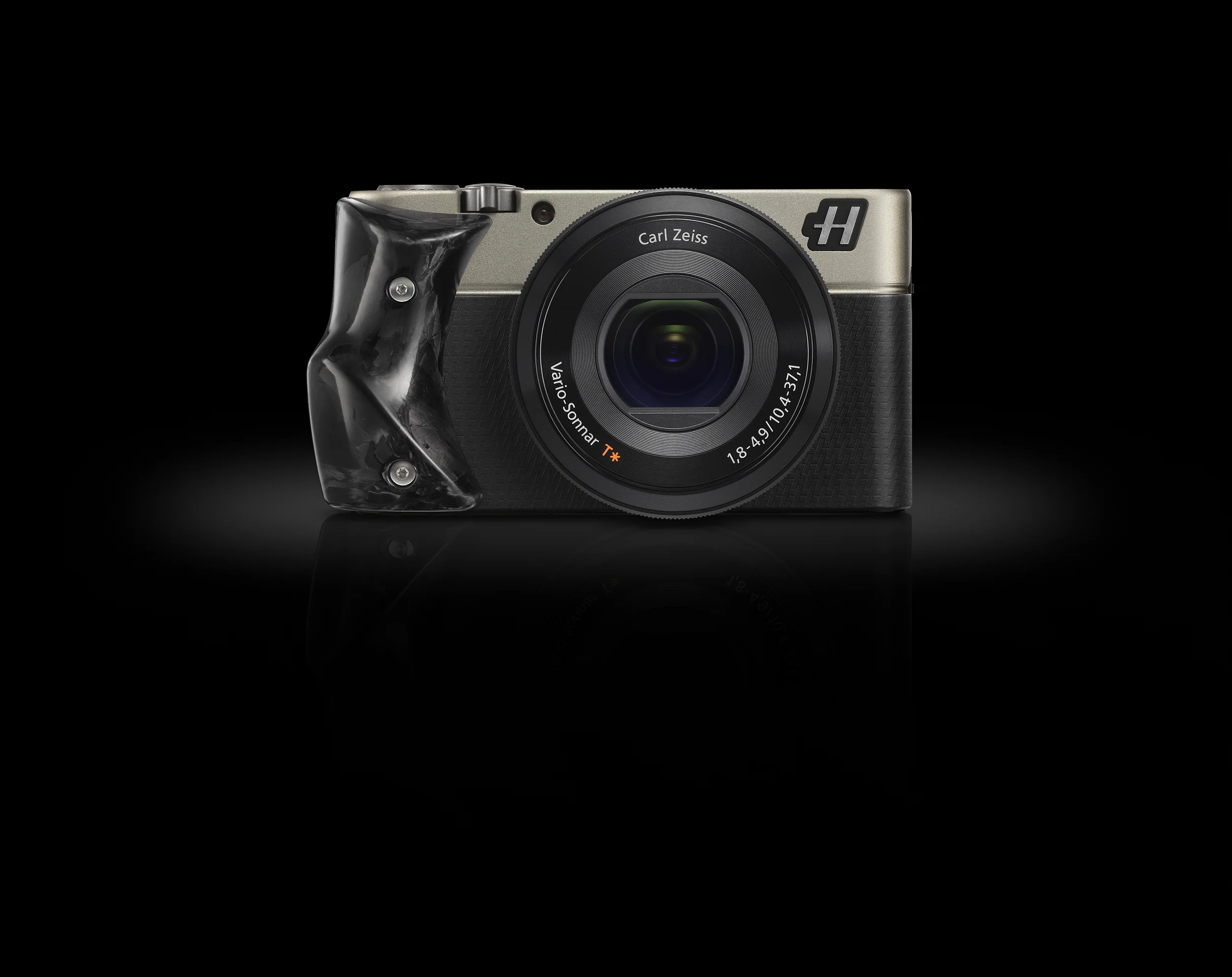Hasselblad Black Stellar_Front_black.jpg