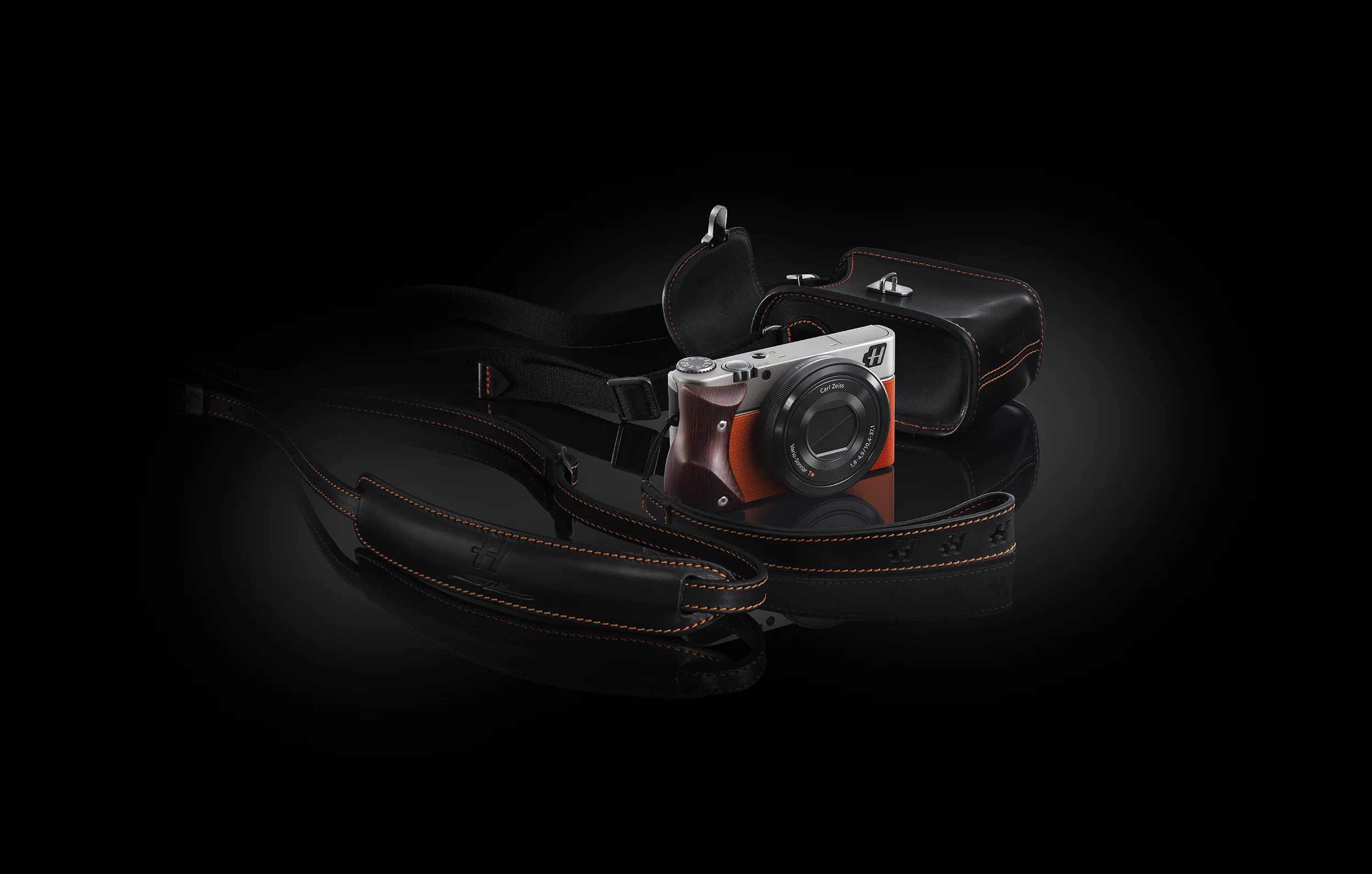 Hasselblad Orange Stellar_Group.jpg