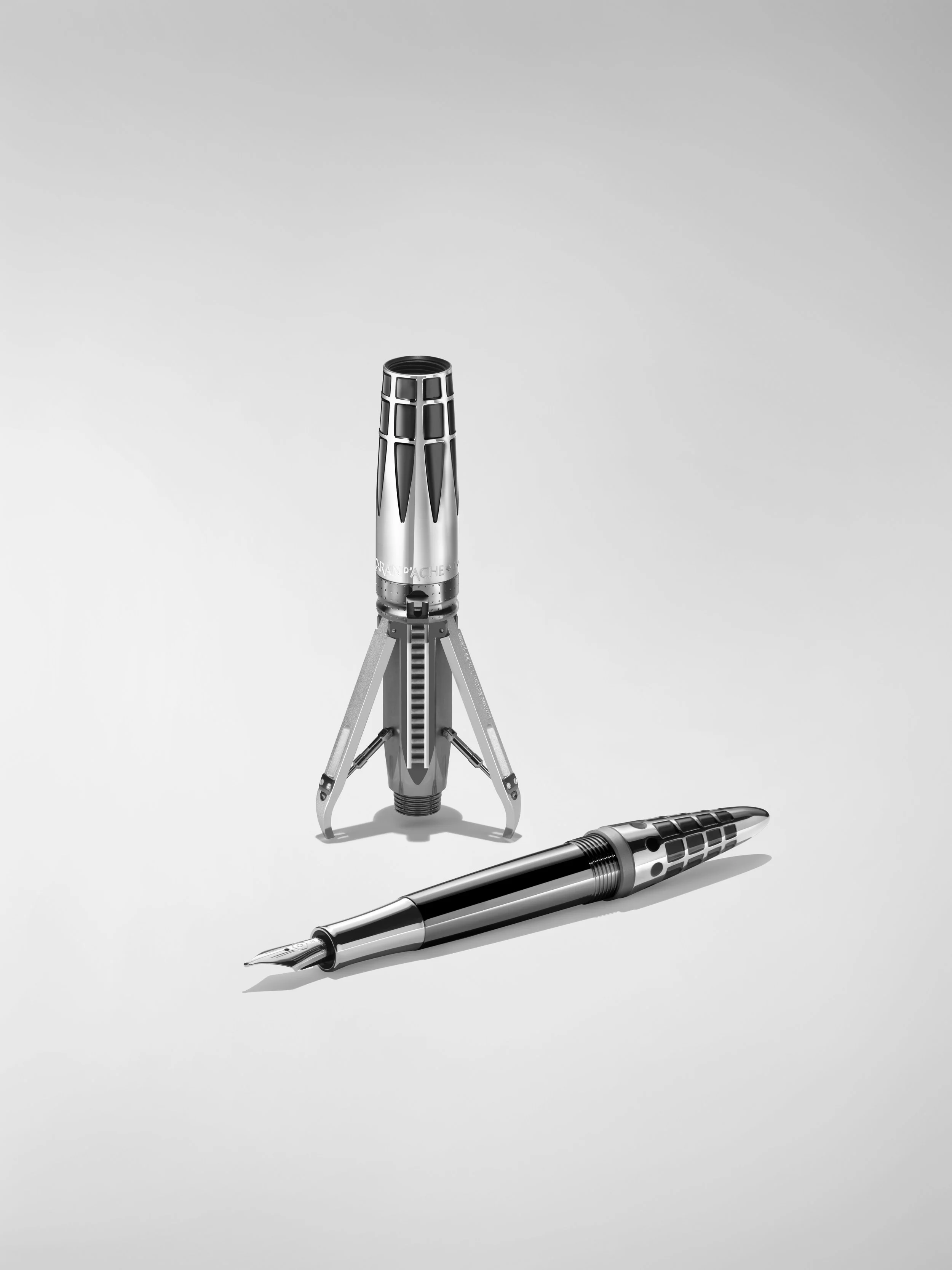 Astro-base-PLUME-RHODIUM-1654_481.jpg