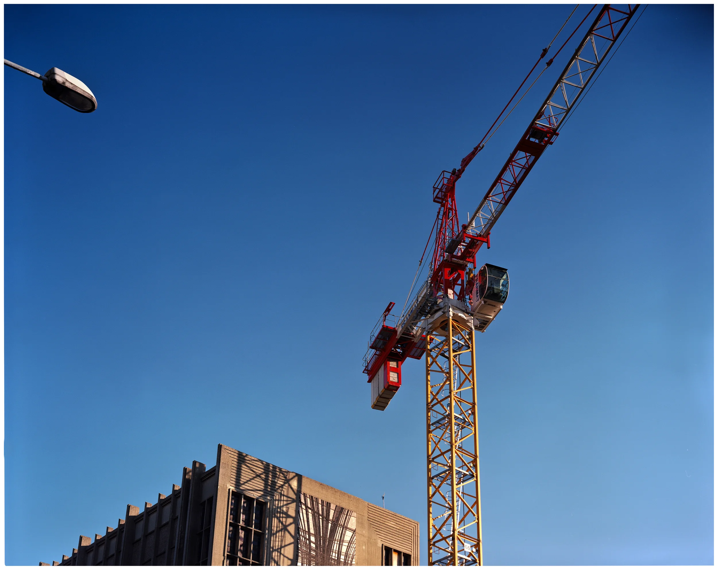 Montrouge-grue_4x5.jpg