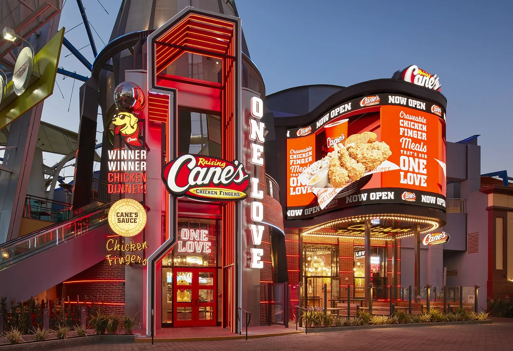 Raising Canes City Walk2936_cropt.jpg