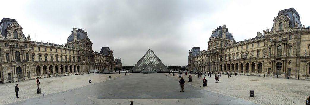 Louvre.jpg