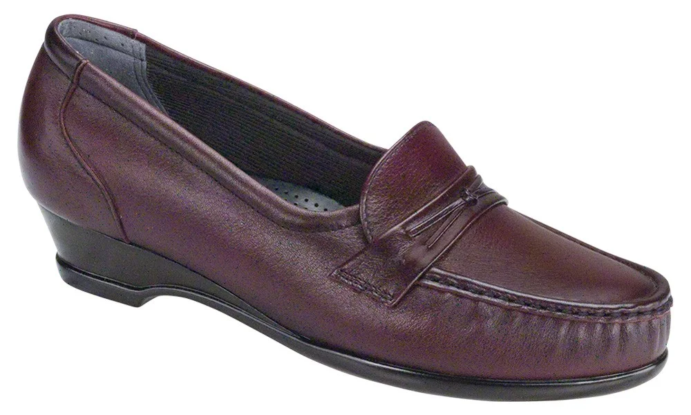 chinese dress ladies Women's Washable Shoes – Buck & Buck main image 1