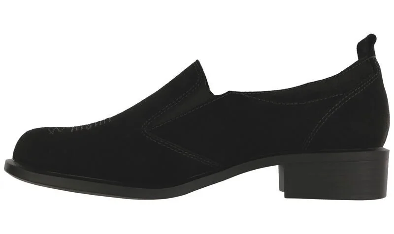 SaddleBlackSuede_2.jpg