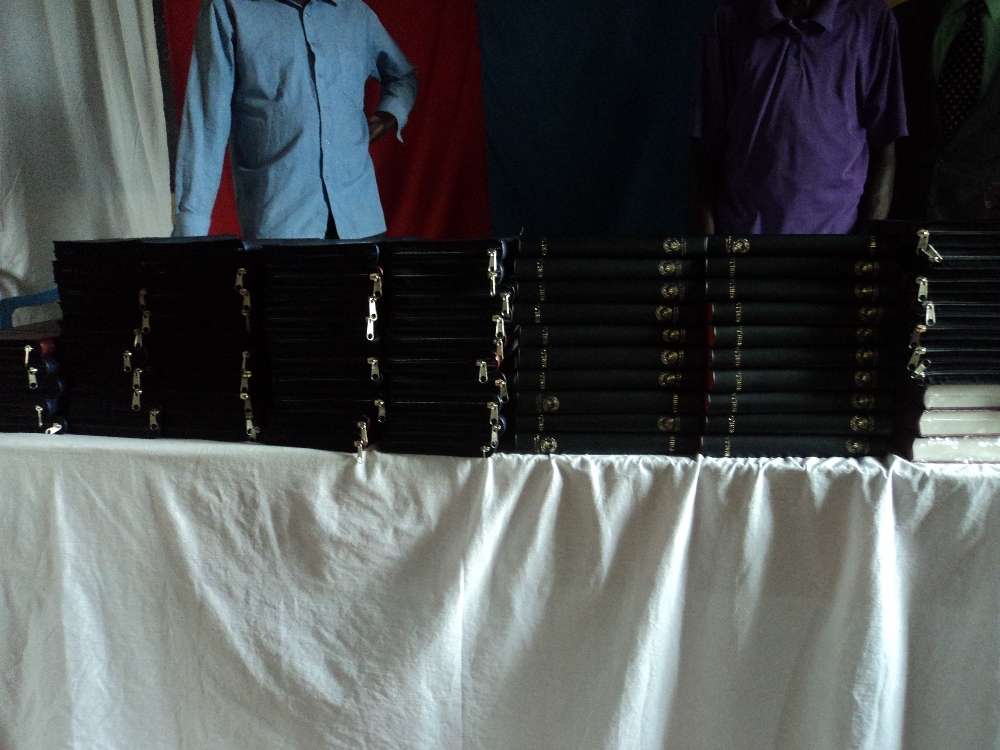 100 new Bibles waiting to meet their new owners