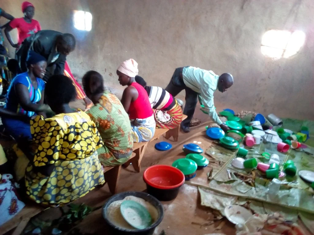 Lunch serving point.1.jpg