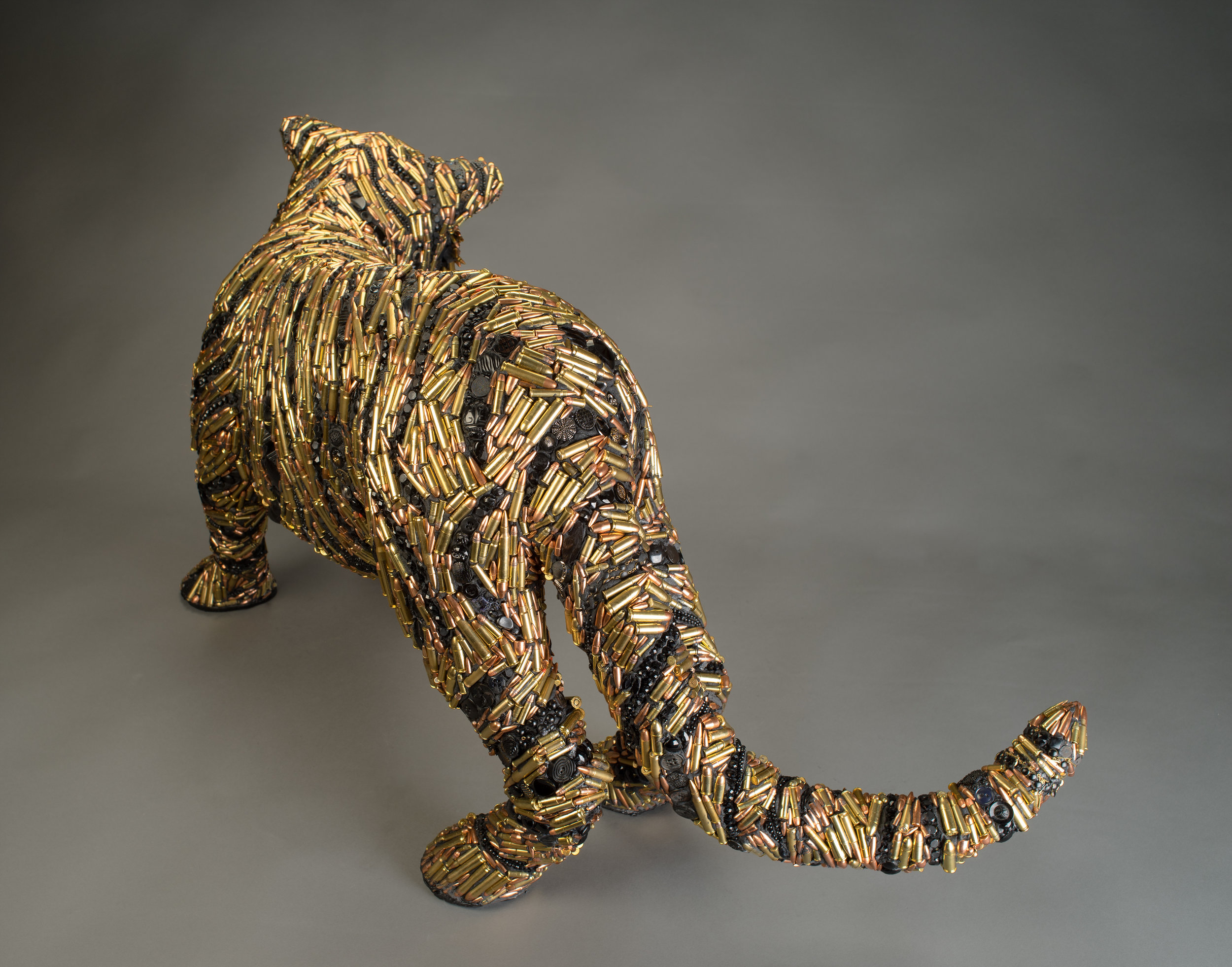 Tigress 21"x39"x15"