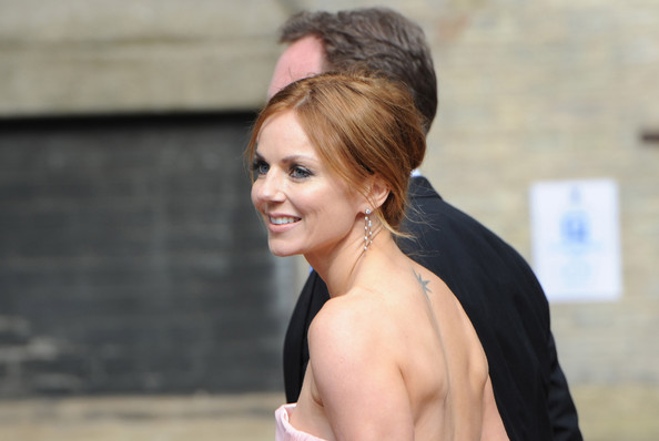 The Spice Girl is entering the building (and I can't breathe).
