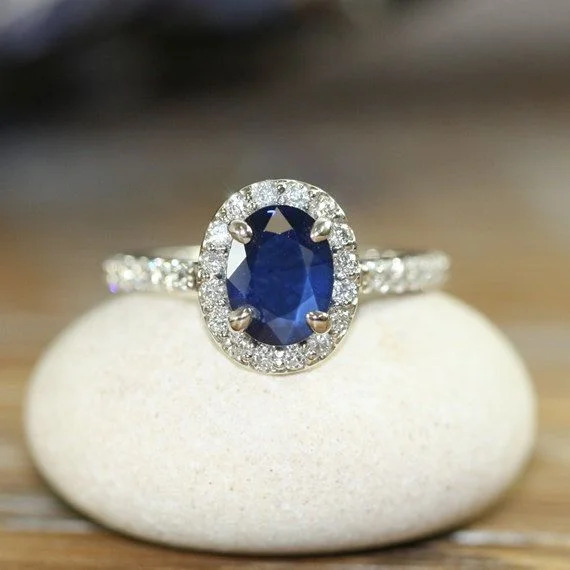 Natural Blue Sapphire Engagement Ring Halo Diamond Ring.