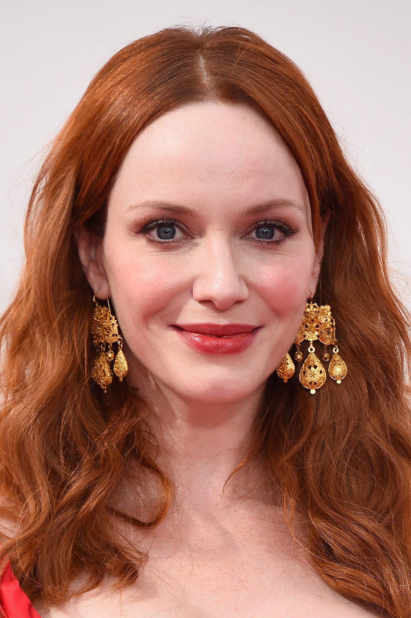 Gold Neil Lane jewelry from LoveGold complement Christina’s beauty and poise perfectly.