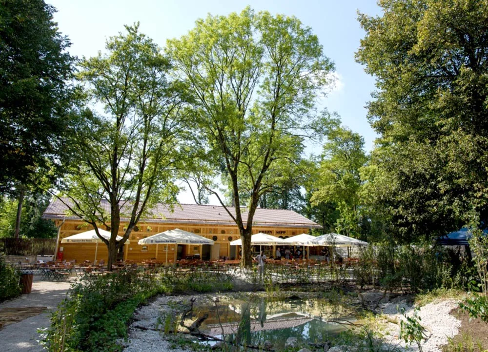 Brezn_Sepp_Muehlendorf_Hellabrunn_Muenchen_Gastronomie_frank_ad.jpg