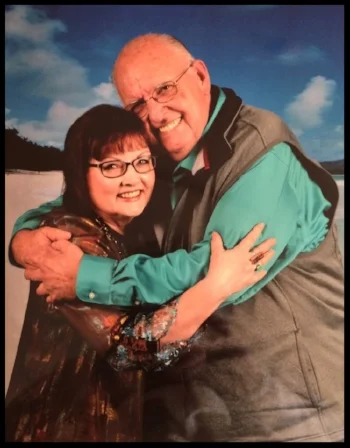 bob floyd with his lovely wife, Sue.
