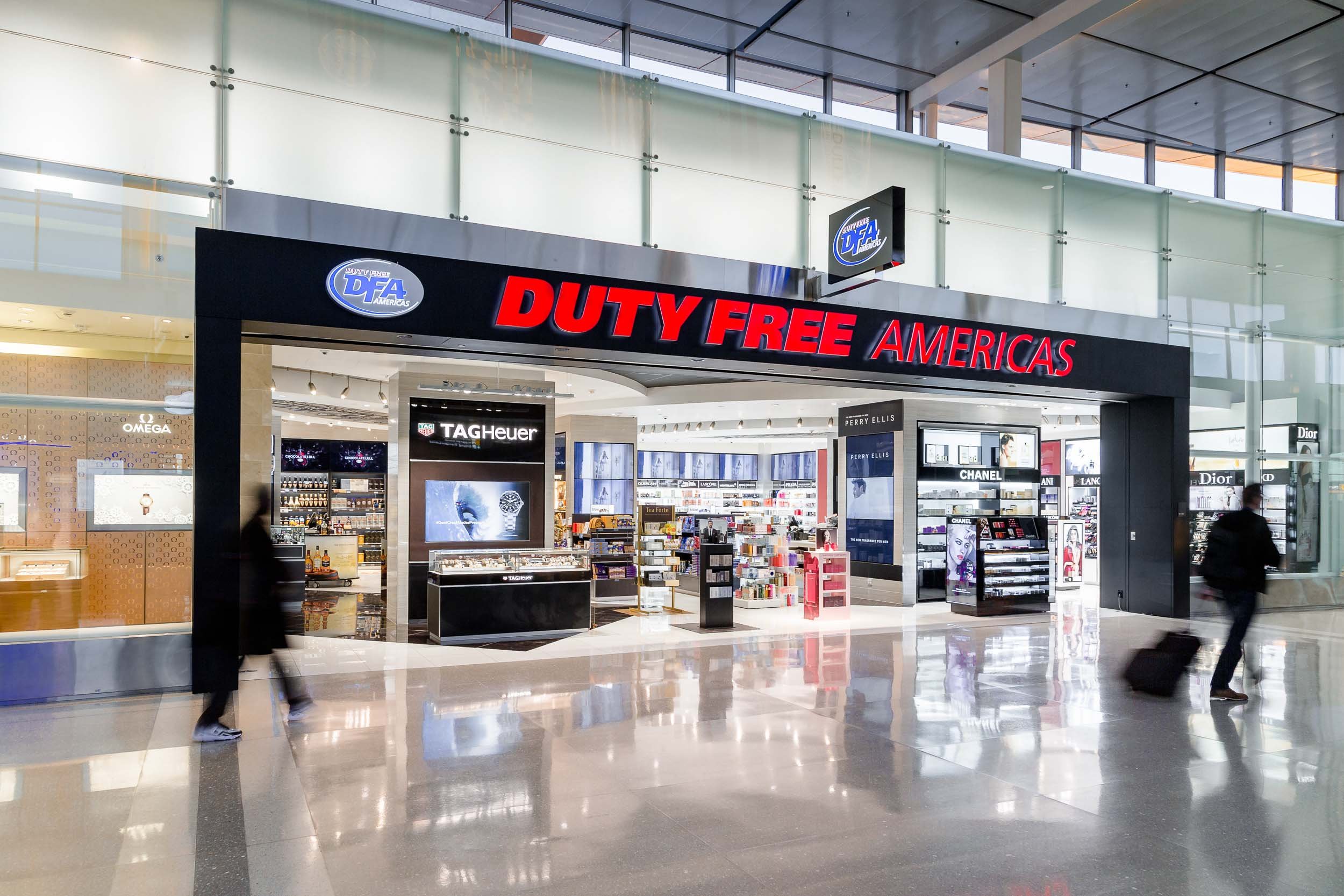 www.jdavidbuerk.com - Retail and Architecture - 028 - Duty Free Americas - IAD - 2017 01 18 (60 of 87) (IMGL6652-Edit).jpg