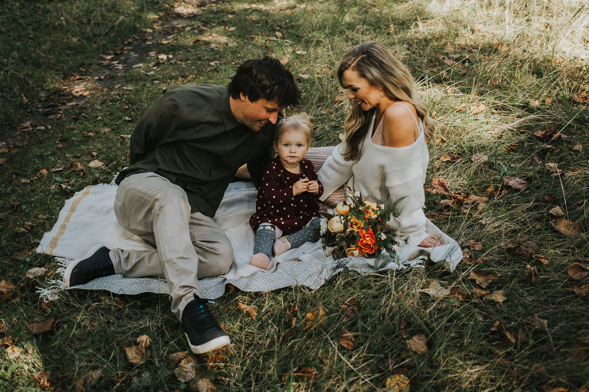 Boho fall family picnic