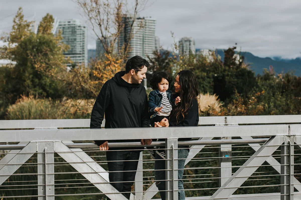 Fall urban family session in Calgary