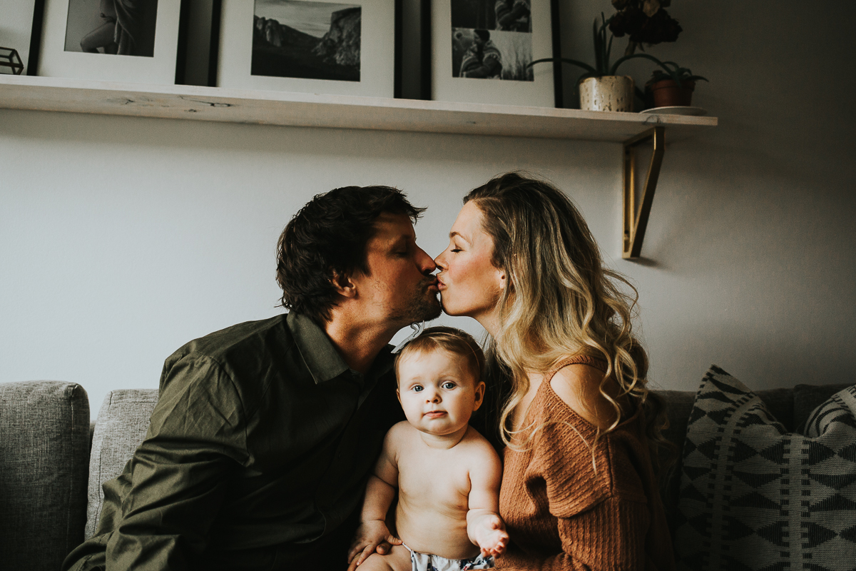 Calgary-at-Home-Family-Session-Natural-Mint-Photography.jpg