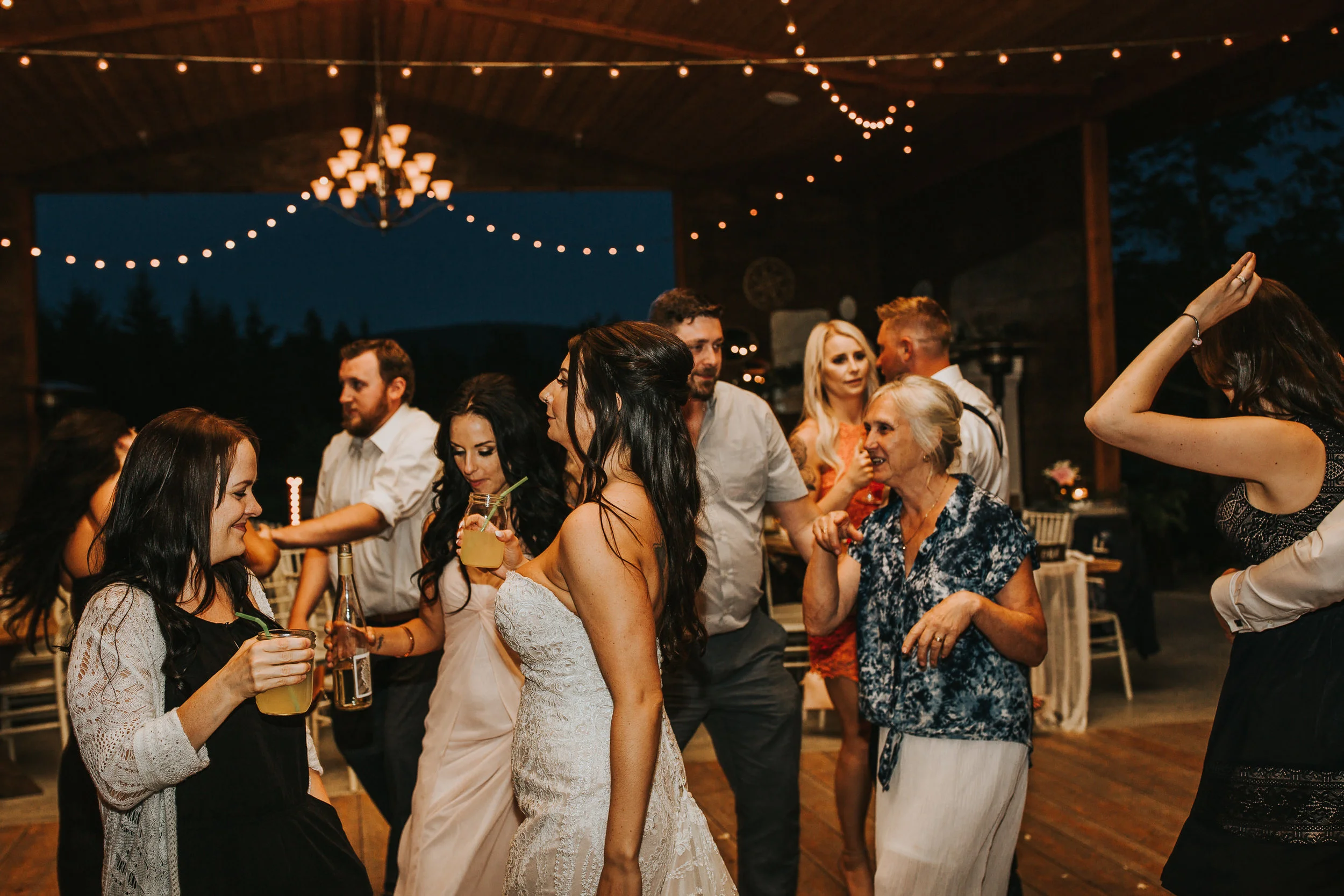 Rustic-Wedding-Sorrento-BC