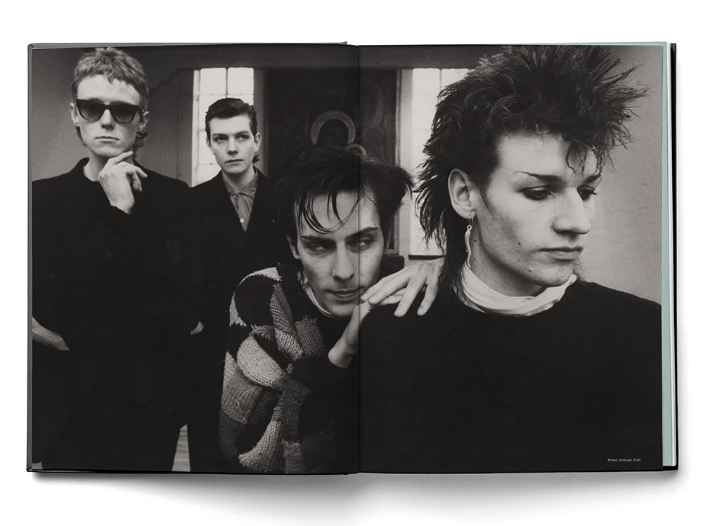 Bauhaus_Spread_Group_lo.jpg