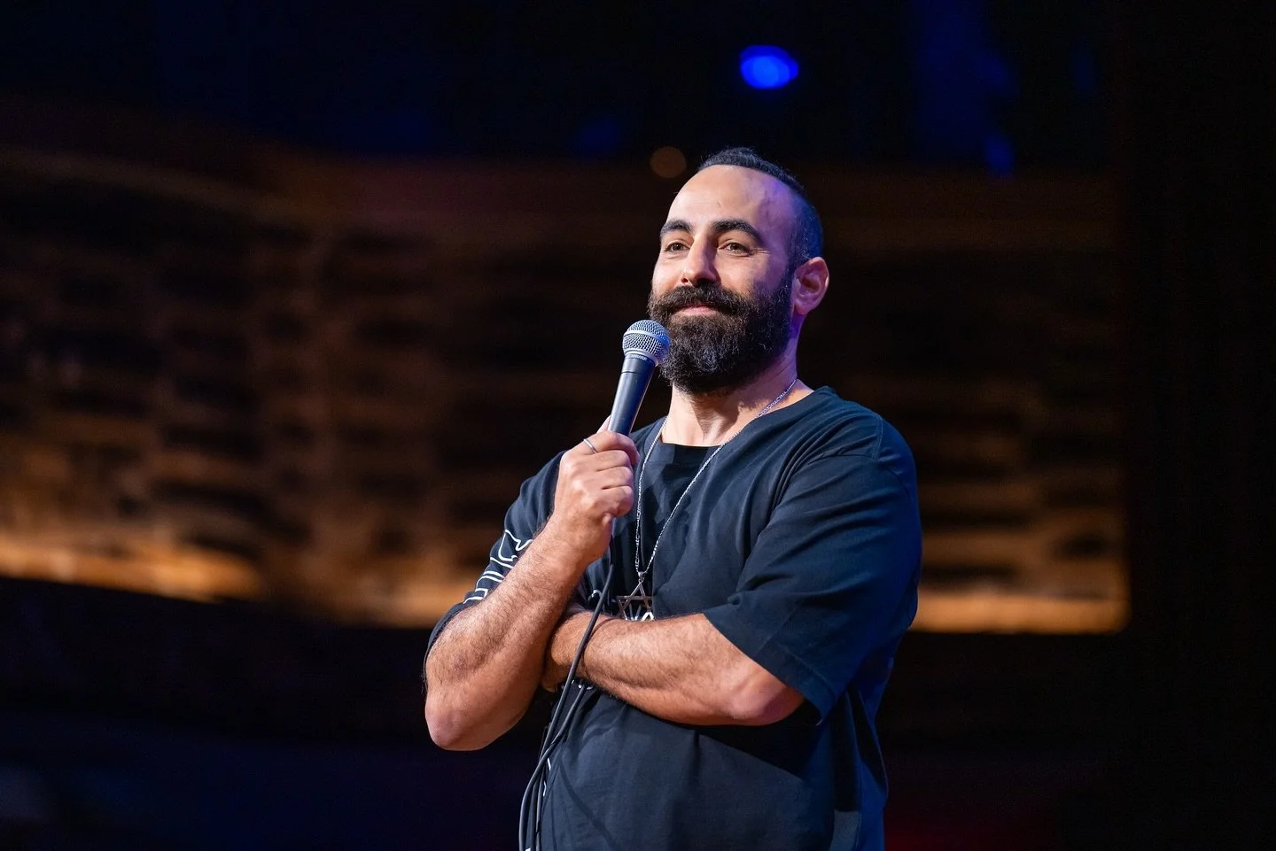 @yohay_sponder is back in the U.S. with his latest tour, Self-Loving Jew. Here are some moments I captured during his comedy special taping on last year&rsquo;s tour at @citywinerynyc. ✨