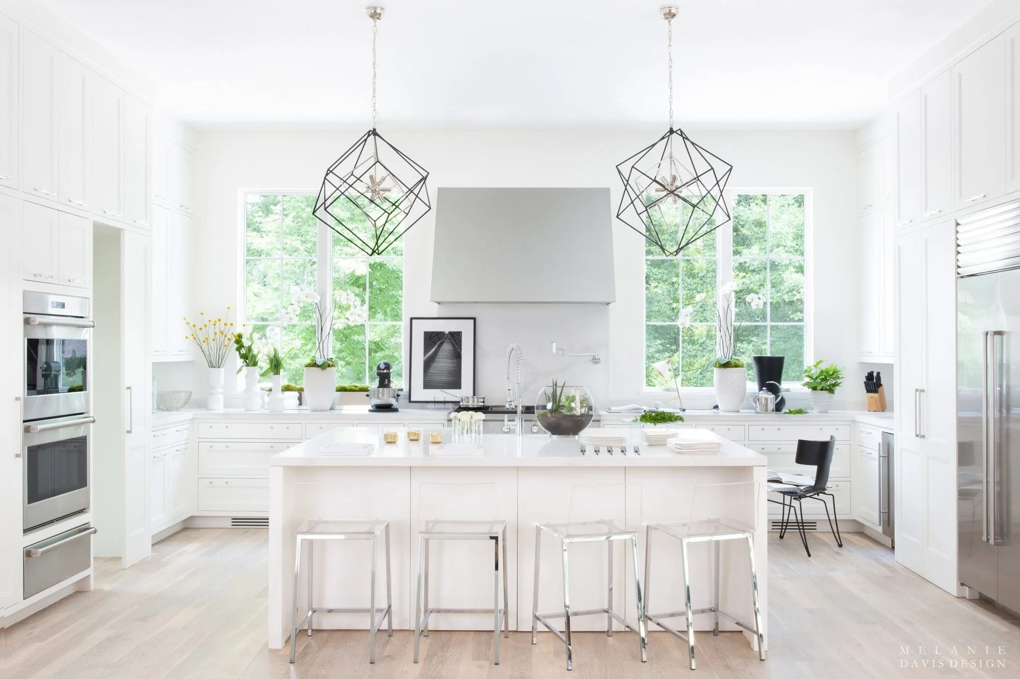 MELANIE DAVIS DESIGN MELANIE DAVIS BRACEY ATLANTA HOMES AND LIFESTYLES KITCHEN OF THE YEAR MODERN WHITE KITCHEN