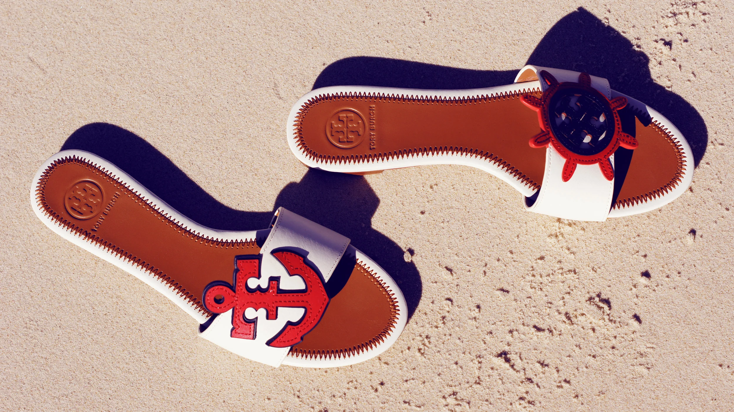 Anchors,Spots&Stripes_ToryBurchSlides_Noskam.jpg