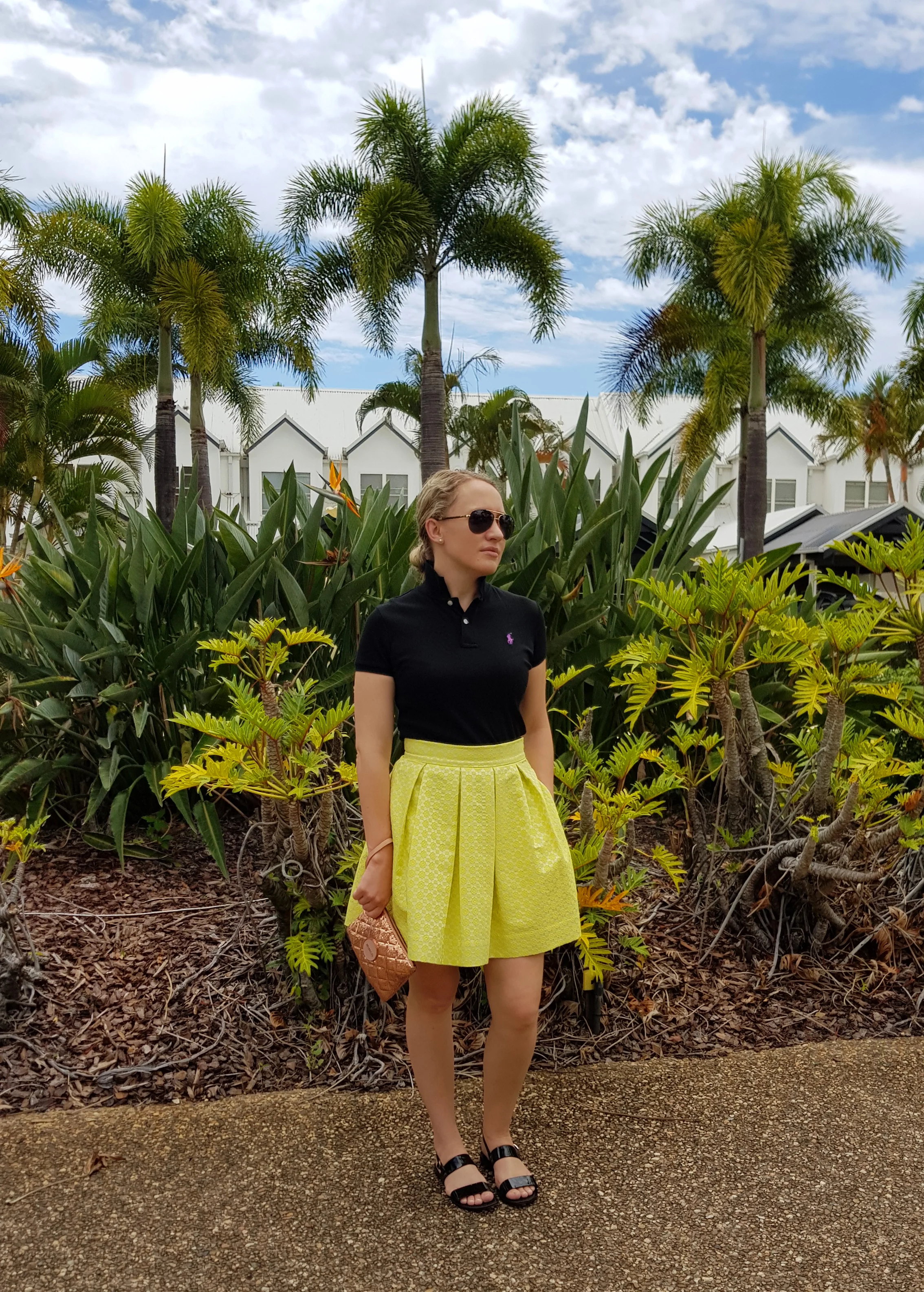 FrenchRivieraChic_RalphLaurenPolo&JaspalSkirt_Noskam.jpg