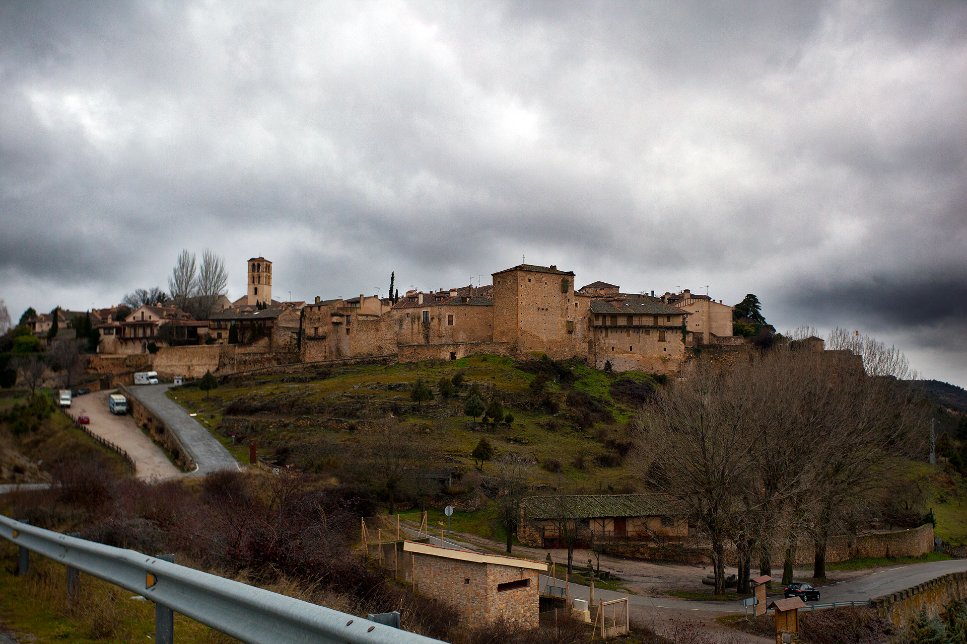 An approach to Pedrazza via Bandas Sonaras