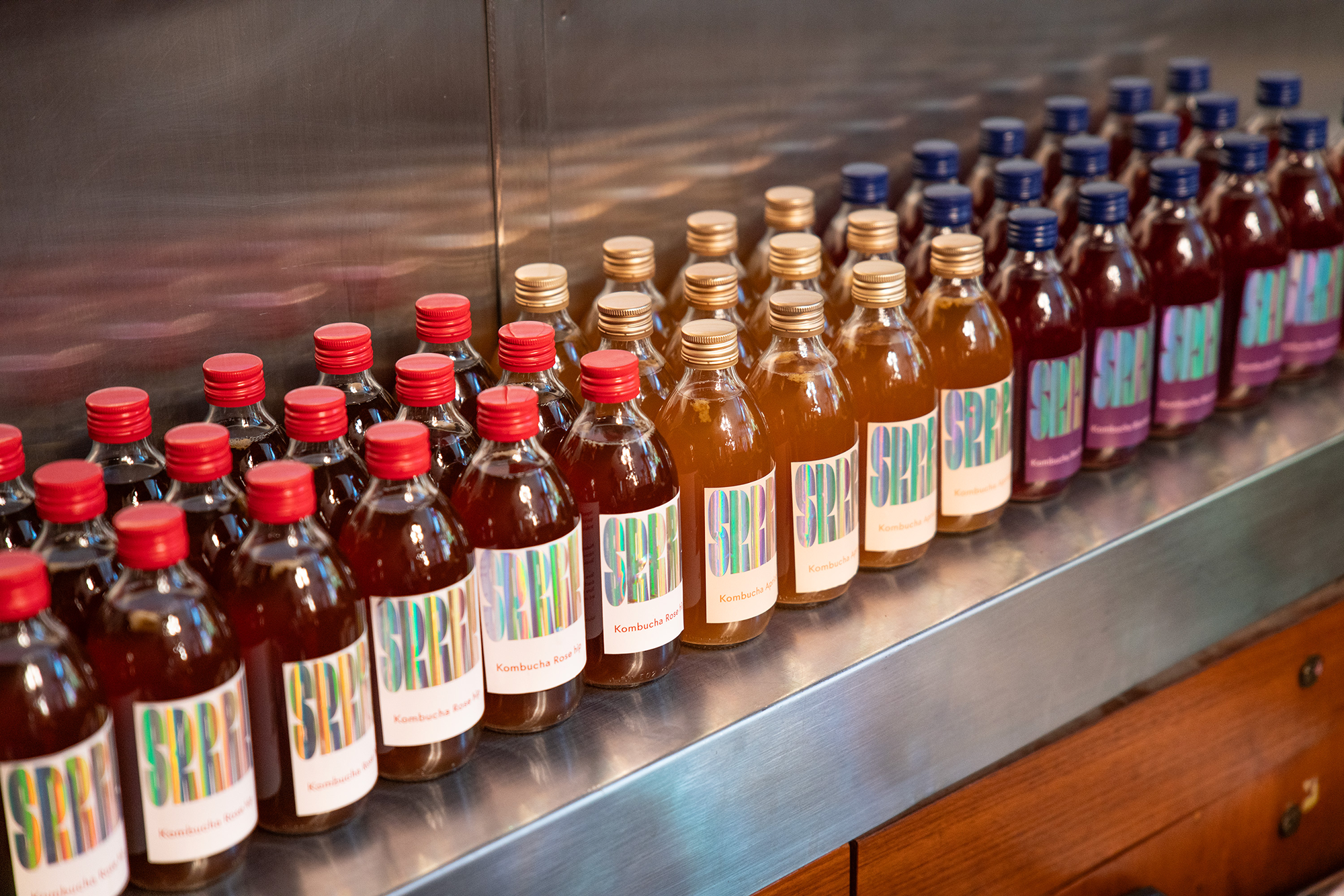  Limitovaná séria etikiet pre fermentované limonády SRRRK od Majami drinks 
