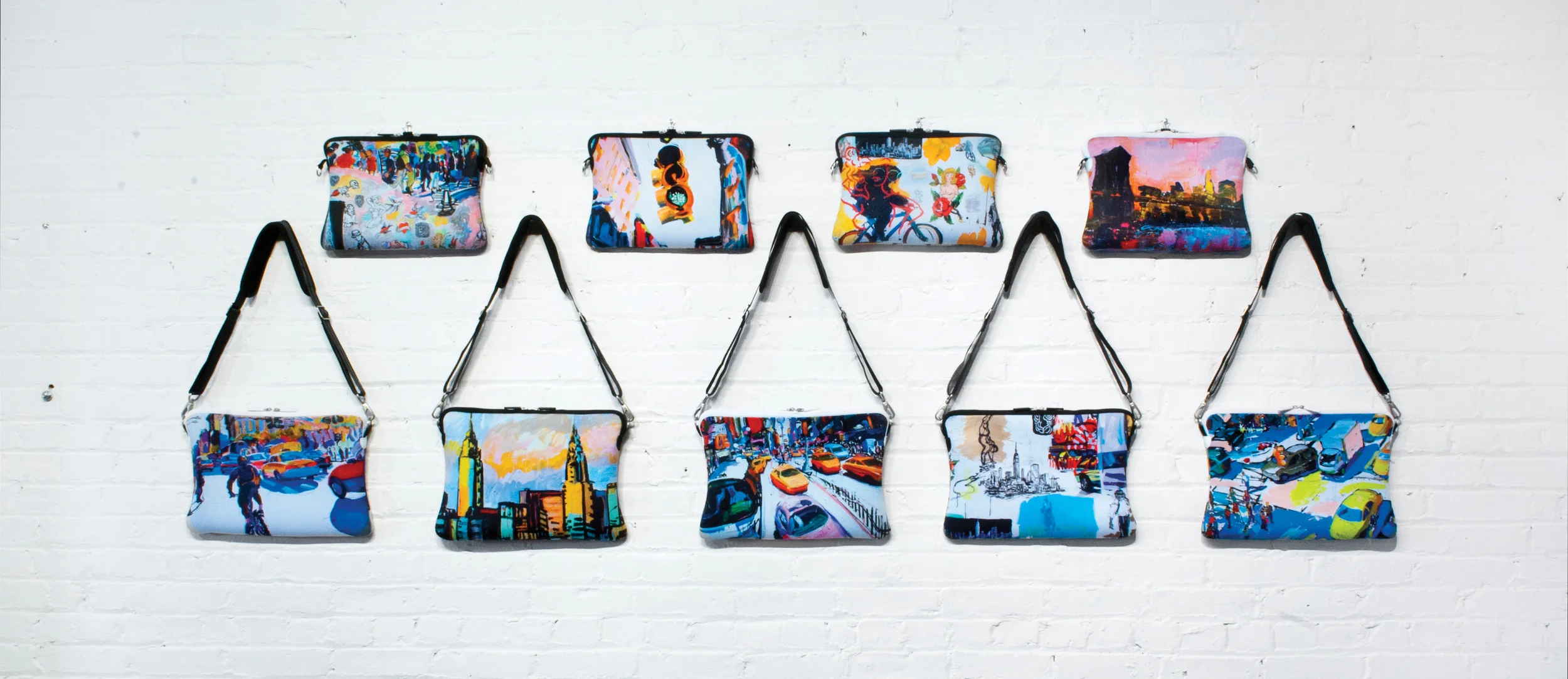 tchristopher-designs-hanging-laptop.jpg