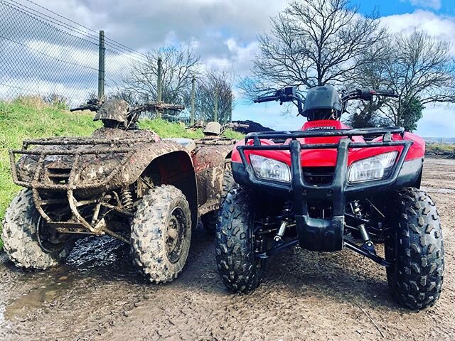 What a difference a wash makes 😆 
Finally a glimpse of sunshine for our Adventures here at Tile Farm Off Road today! 
Some of the team are down at Matterley Basin watching the MXGP this weekend and we hear the weather hasn&rsquo;t been as kind for t