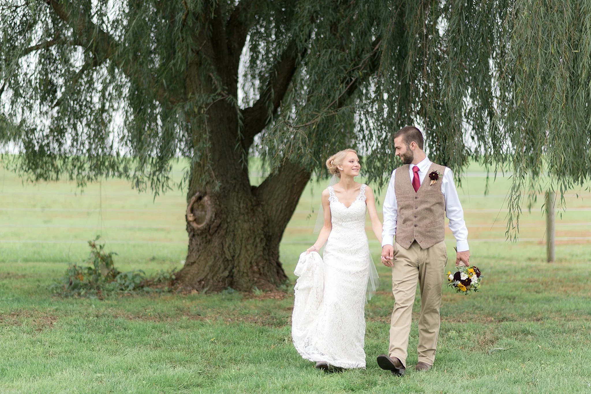 Rustic Chic Lancaster Count farm wedding photographer photo_0077.jpg