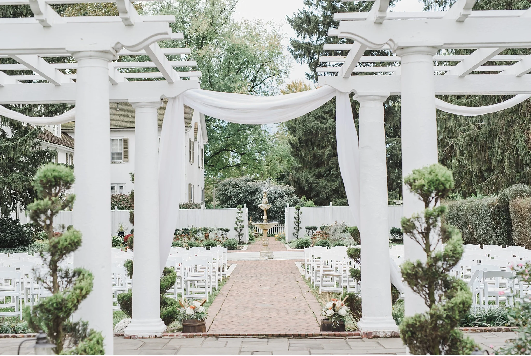 Romantic Fall wedding White Chimneys Lancaster County Photography Light and airy photo_2823.jpg