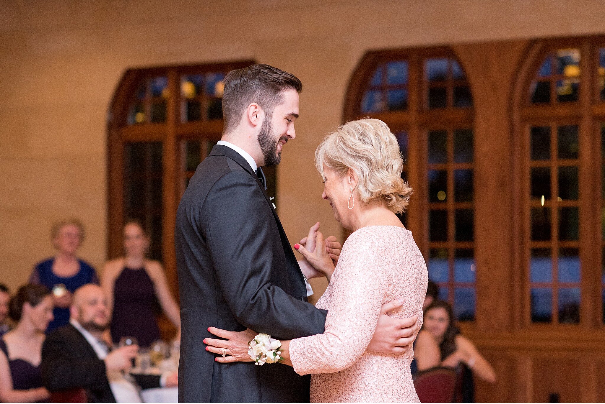 Aronimink golf Club Philadelphia Elegant Wedding Photogaphy_4056.jpg