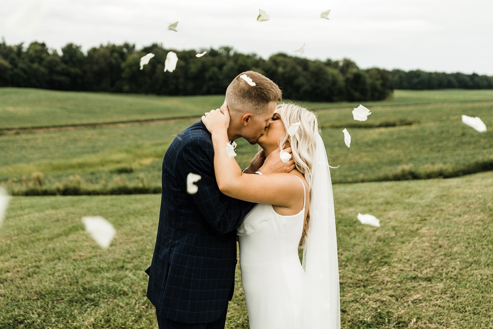 Peyton + Hannah // Wedding at Ivory Meadows