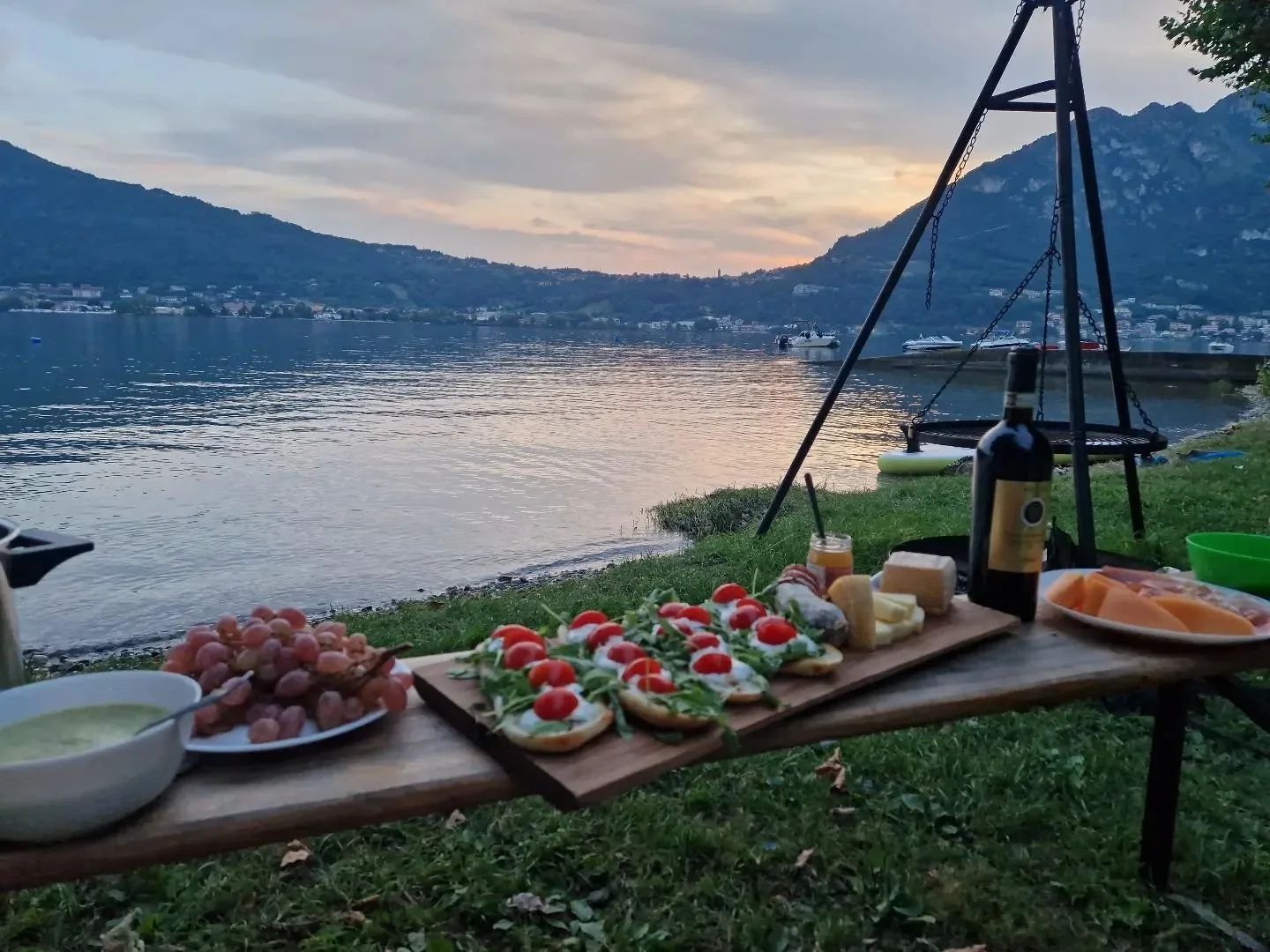 Buona serata!🧀🍷🍽🫒🌠