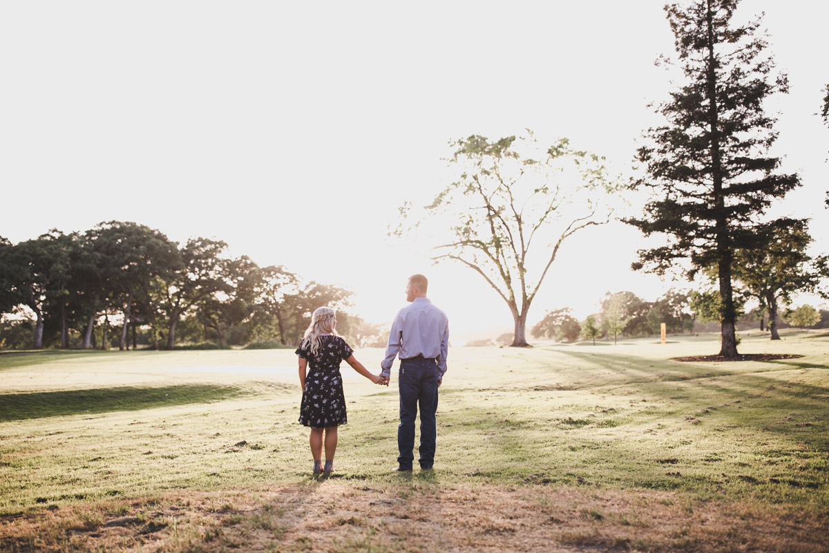 chico_ca_engagement_photos_AVH_Photography_upper_park_wedding_phphotographer_0021.jpg