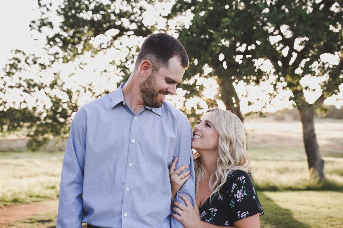 chico_ca_engagement_photos_AVH_Photography_upper_park_wedding_phphotographer_0027.jpg