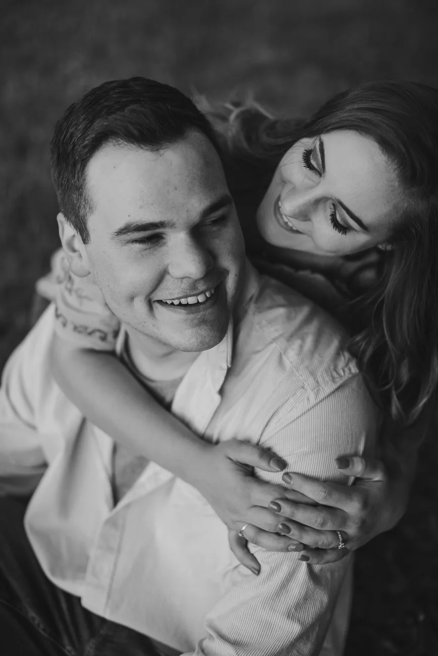 AVH_Photography_engagement_session_sky_lake_durham_california_IMG_7411.jpg