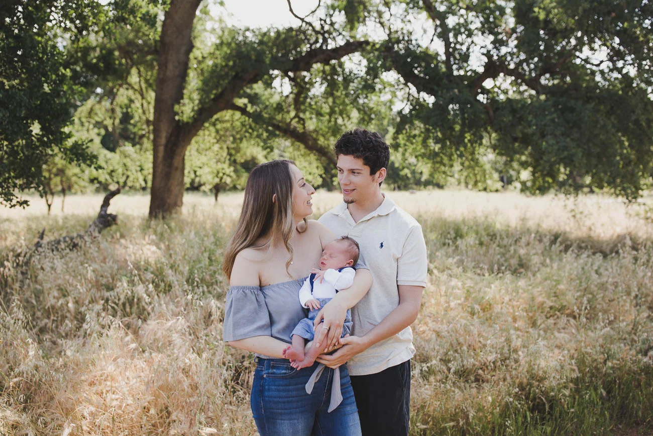AVH_Photography_family_portraits_lifestyle_newborn_session_chico_california__C__4128.jpg