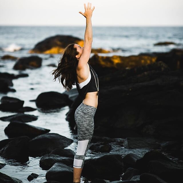 3 Yoga classes this week + a Pop-up Yoga Nidra Meditation this Wednesday night at 8pm EST 😴 〰️ Swipe for schedule, sign up at yogaadvocates.com/virtualstudio (link in bio)⠀
⠀
📸 @jennifer.manville