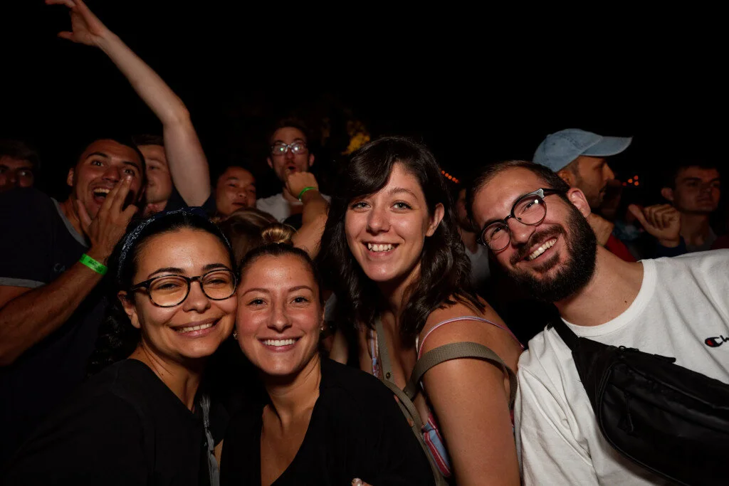 5D4_5499_Crowd.jpg