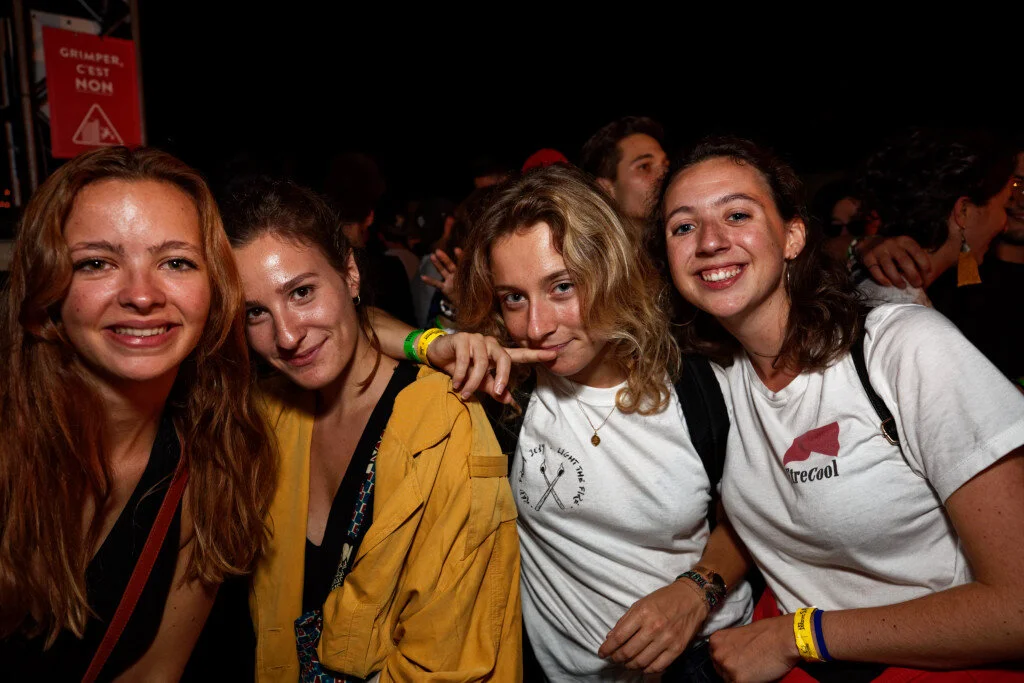 5D4_5594_Crowd.jpg