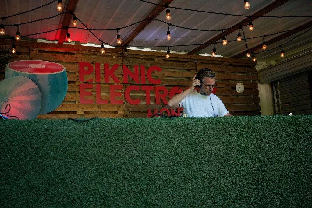 5D3_2428_DR LOVE.jpg