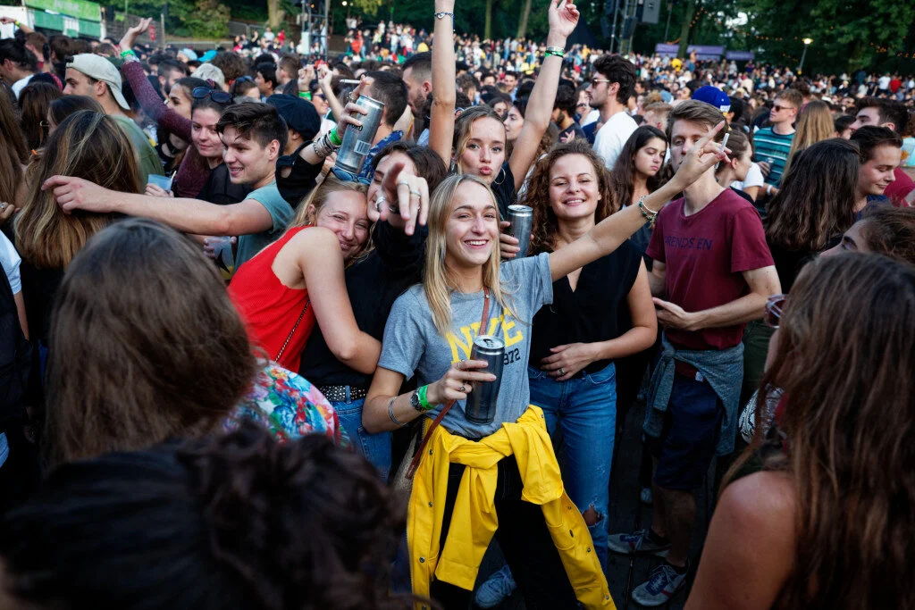 5D3_2455_Crowd.jpg