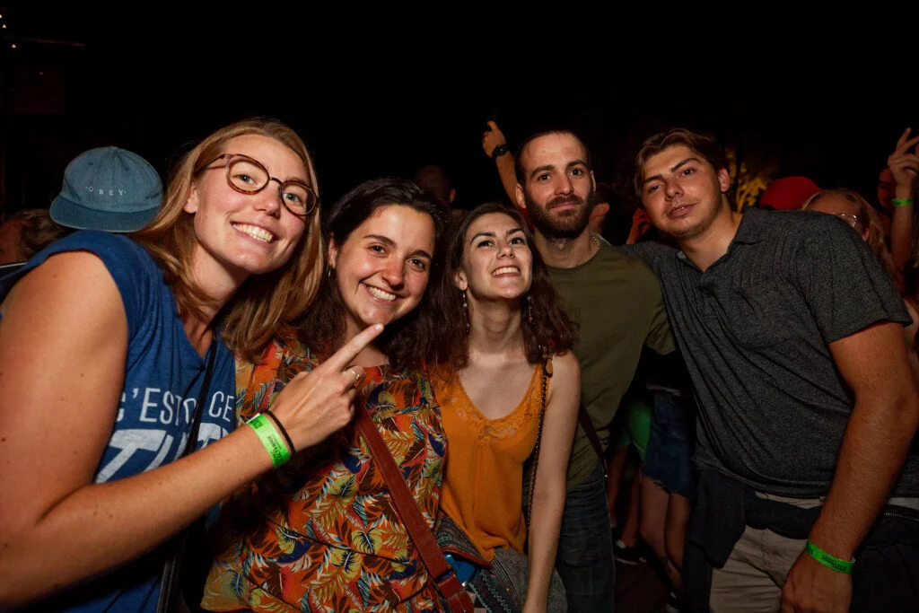 5D4_5426_Crowd.jpg